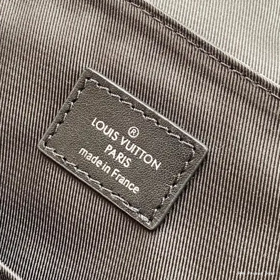 AAA Replica Ru LOUIS BACKPACK VUITTON 0613